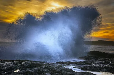 Vibrant Splash Wallpaper Nature Wallpaper 4K 1920x1273 Sea, Splash, Gray, White, Ultrawide, Full HD
