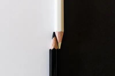 Bold Minimalist Wallpaper Minimal Wallpaper 4K 2560x1707 A, Minimalist, Black, And, White, Photograph, Of, Two, Pencils, One, Aligned, Tip-to-tip, Landscape, QHD