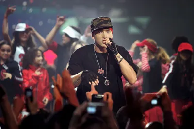Eminem Performing Stage Dynamic Audience Cars Wallpaper 4K 3000x1986 Eminem, Performing, On, Stage, With, A, Dynamic, Audience, Backup, Dancers, Captured, Quality, Gray, Ultrawide, QHD