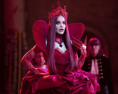 Movie Descendants Rise Red Character Abstract Wallpaper 4K 3000x2400 Hd, Wallpaper, And, Background, From, The, Movie, Descendants:, Rise, Red, Featuring, Brown, Square, QHD