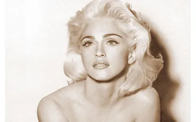 Black White Portrait Madonna Black/Dark Wallpaper 4K 2878x1798 Black-and-white, Hair, Ultrawide, QHD