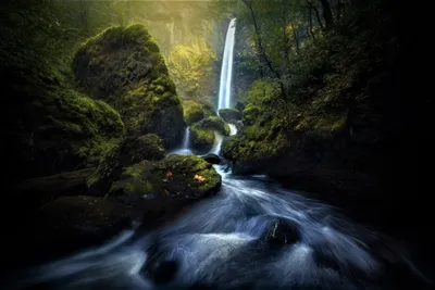 Serene Waterfall Flowing Moss Nature Wallpaper 4K 2498x1665 Moss-covered, Full HD, Ultrawide