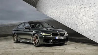 Golden Black Wallpaper Cars Wallpaper 4K 3840x2160 Black, Bmw, M5, Parked, Beneath, Modern, Architecture, Detailed, Shot, Performance, Vehicle, Ultra, White, Gray, Ultrawide, 4k