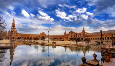 Panoramic City Ornate Historic Plaza World Wallpaper 4K 2235x1297 Full HD, Ultrawide
