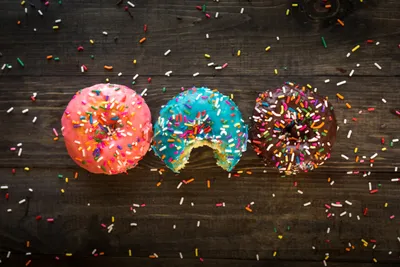 Black Donut Sprinkles Black/Dark Wallpaper 4K 5165x3443 Food, Still-life, Wooden Surface, Top View, Ultrawide, 4k