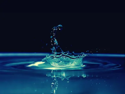 Definition Water Drop Dark Capturing Black/Dark Wallpaper 4K 1600x1200 A, High-definition, Desktop, Wallpaper, Showcasing, Stunning, Water, Drop, Dark, Capturing, Beauty, Nature, Brown, Gray, Landscape