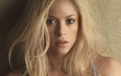 Shakira Subtle Natural Abstract Wallpaper 4K 2880x1800 Hd, Desktop, Wallpaper, Featuring, Shakira, With, A, Subtle, Natural, Tags, Music, Gray, Ultrawide, QHD