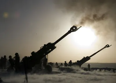 Dark Soldiers Wallpaper Abstract Wallpaper 4K 2341x1695 Hd, Desktop, Wallpaper, Showing, Soldiers, Operating, Artillery, Guns, Amid, Smoky, Battlefield, Atmosphere, White, Gray, Landscape, Full HD