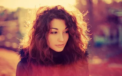 Woman Curly Hair Softly Abstract Wallpaper 4K 1680x1050 Hd, Desktop, Wallpaper, Of, A, Beautiful, Woman, With, Curly, Hair, Softly, Lit, White, Ultrawide
