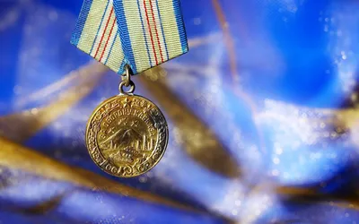 Dark Detailed Wallpaper Abstract Wallpaper 4K 2880x1800 A, Detailed, Hd, Background, Featuring, Medal, With, Blue, Ribbon, Commemorating, Victory, Day, Red, Pink, Ultrawide, QHD