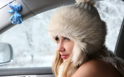 Sleek Woman Wallpaper Cars Wallpaper 4K 2560x1600 Hd, Desktop, Wallpaper, Featuring, A, Beautiful, Woman, Wearing, Furry, Hat, Sitting, Inside, White, Ultrawide, QHD