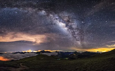 Moody Depicting Wallpaper Space Wallpaper 4K 1920x1200 Hd, Desktop, Wallpaper:, Depicting, The, Milky, Way, Across, Starry, Night, Sky, Set, Gray, Ultrawide, Full HD