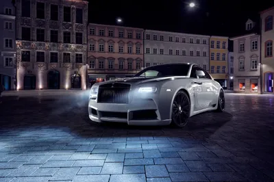 White Rolls Royce Black/Dark Wallpaper 4K 4096x2731 White, Rolls-royce, Wraith, Parked, On, A, Cobblestone, Street, Night, Captured, Ultra, Detailed, Gray, Landscape, 4k