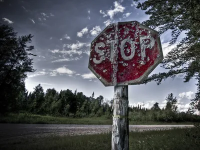 Weathered Bullet Riddled Stop Sign Nature Wallpaper 4K 1600x1200 Hd, Pc, Desktop, Wallpaper, Showing, A, Weathered, Bullet-riddled, Stop, Sign, Against, Cloudy, Gray, Landscape