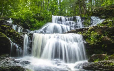 Sleek Lush Wallpaper Nature Wallpaper 4K 2880x1800 Lush, Green, Forest, Waterfall, Cascading, Over, Mossy, Rocks, Long-exposure, Silky, Water, Quad, White, Ultrawide, QHD