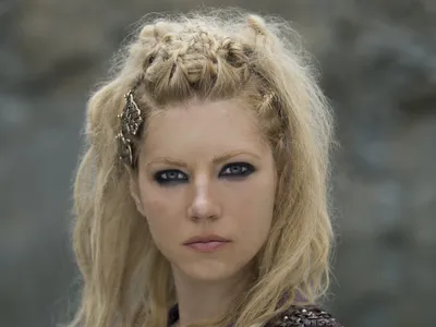 Close Blonde Lagertha Abstract Wallpaper 4K 3456x2592 Close-up, Of, Blonde, Lagertha, From, Vikings, (2013), Portrayed, Katheryn, Winnick, Featuring, Gray, Landscape, QHD