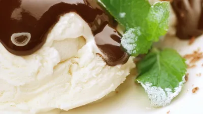 Bold Close Wallpaper Abstract Wallpaper 4K 1920x1080 Close-up, Hd, Pc, Desktop, Wallpaper, Of, Creamy, Vanilla, *ice, Cream, Topped, Rich, White, Ultrawide, Full HD