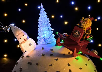 Vibrant Santa Wallpaper Nature Wallpaper 4K 2880x2030 Santa, Christmas, Ornaments, Snowman, Light, Holiday, Hd, Desktop, Brown, Orange, Purple, Landscape, QHD