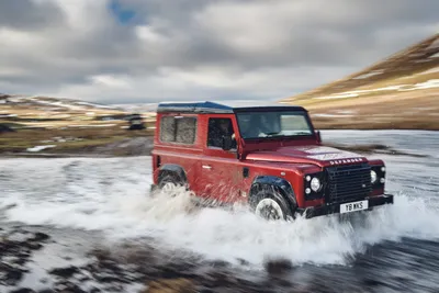 Land Rover Defender Splashes Nature Wallpaper 4K 5472x3648 A, (land, Rover, Defender, Splashes, Through, River, Off-road, Adventure, Captured, Motion, Blur, Gray, White, Landscape, 4k