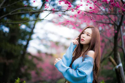 Long Hair Brunette Depth Abstract Wallpaper 4K 4000x2668 Long, Hair, Brunette, Depth, Of, Field, Model, Woman, Asian, Desktop, White, Landscape, 4k