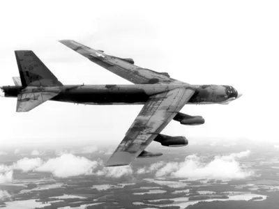 Boeing Stratofortress Flying Its Nature Wallpaper 4K 1600x1200 A, Boeing, B-52, Stratofortress, Flying, Over, Clouds, Showcasing, Military, Design, Serves, Striking, White, Landscape