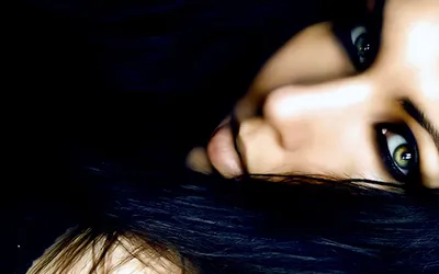 Woman Face Green Eyes Dark Black/Dark Wallpaper 4K 1680x1050 Hd, Image, Of, A, Woman's, Face, With, Striking, Woman, 039, Green, Eyes, White, Ultrawide
