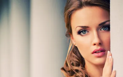 Vibrant Woman Wallpaper Abstract Wallpaper 4K 2560x1600 Hd, Desktop, Wallpaper, Featuring, A, Woman, With, Blue, Eyes, Blonde, Hair, Looking, Gray, White, Ultrawide, QHD