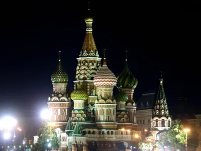 Bold Religious Wallpaper Abstract Wallpaper 4K 2560x1920 Religious, Saint, Basil's, Cathedral, At, Night, Illuminated, Colorful, Basil, 039, Onion, Domes, White, Gray, Landscape, QHD
