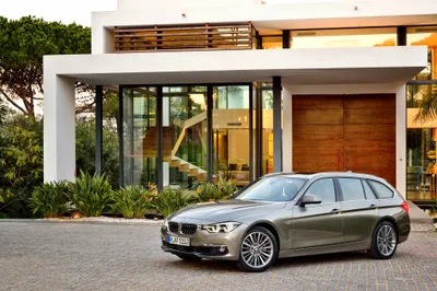 Calm Silver Wallpaper Cars Wallpaper 4K 4096x2731 Silver, Bmw, 3:, Series, Parked, In, Front, Of, Modern, House, Captured, Sharp, White, Landscape, 4k