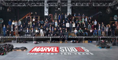 Marvel Studios Group Various Abstract Wallpaper 4K 4000x2053 Marvel, Studios, Group, Photo, With, Various, Cast, And, Crew, Members, Standing, Sitting, Gray, Ultrawide, 4k