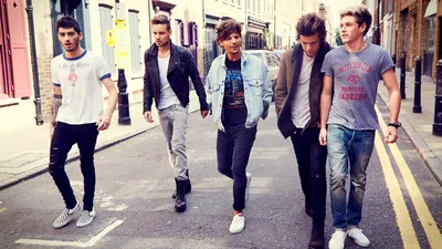 Crisp Vibrant Wallpaper World Wallpaper 4K 1920x1080 A, Vibrant, Hd, Desktop, Wallpaper, Featuring, The, Members, One, Direction, Walking, Together, Gray, White, Ultrawide, Full HD