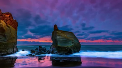 Vivid Sunset Wallpaper Nature Wallpaper 4K 3840x2160 A, Stunning, Sunset, Over, The, Ocean, Casting, Vibrant, Colors, Across, Sky, Rocky, Brown, Ultrawide, 4k
