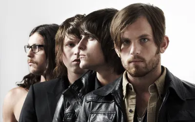 Definition Band Kings Leon Abstract Wallpaper 4K 2560x1600 A, High-definition, Desktop, Wallpaper, Featuring, The, Band, Kings), Leon, Showcasing, Four, Members, White, Ultrawide, QHD