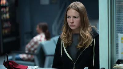 Brittany Robertson Movie Abstract Wallpaper 4K 3500x1969 Brittany, Robertson, In, A, Scene, From, The, Movie, Tomorrowland, Featured, Desktop, Gray, Ultrawide, QHD