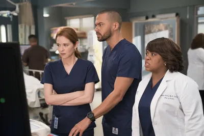 Grey Anatomy Cast Abstract Wallpaper 4K 3000x2000 Grey's, Anatomy, Cast, Members, In, A, Hospital, Setting, Grey, 039, Feature, High-definition, Gray, White, Landscape, QHD