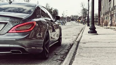 Benz Cls63 City Street World Wallpaper 4K 1920x1080 A, Mercedes‑benz, Cls63, Parked, On, City, Street, Serving, Stylish, Desktop, White, Ultrawide, Full HD