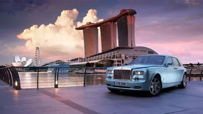 Bold Luxury Wallpaper World Wallpaper 4K 2560x1440 Luxury, Car, Parked, By, A, Waterfront, With, Billionaire, 039, Iconic, Cityscape, Captured, Brown, White, Gray, Ultrawide, QHD