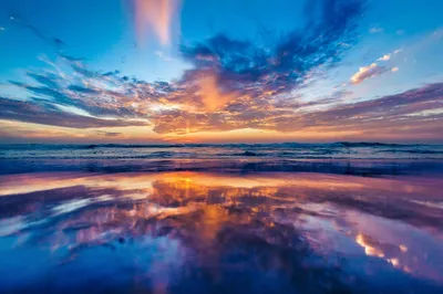 Epic Vibrant Wallpaper Nature Wallpaper 4K 2048x1365 A, Stunning, Hd, Wallpaper, Showcasing, Vibrant, Sunset, Sky, Colorful, Clouds, Reflecting, Tranquil, Green, Red, Yellow, Ultrawide, Full HD