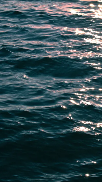 Radiant Deep Wallpaper Nature Wallpaper 4K 2249x4000 Gray