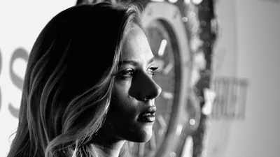 Black White Close Black/Dark Wallpaper 4K 2300x1294 Black, And, White, Hd, Desktop, Wallpaper, Featuring, A, Close-up, Profile, Celebrity, Scarlett, Gray, Ultrawide, Full HD