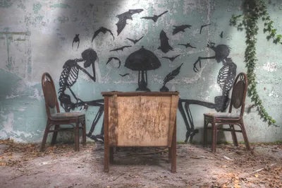 Graffiti Art Two Skeletons Sitting Animals Wallpaper 4K 2048x1364 Hd, Desktop, Wallpaper, Featuring, Graffiti, Art, Of, Two, Skeletons, Sitting, Chairs, Table, Gray, Ultrawide, Full HD