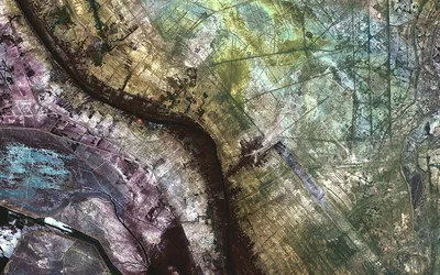 Vibrant Detailed Wallpaper World Wallpaper 4K 1680x1050 A, Detailed, Hd, Satellite, View, Of, Man-made, City, Iraq, Showcasing, Urban, Layout, Gray, Ultrawide
