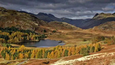 Nature Landscape Serene Lake Surrounded Nature Wallpaper 4K 2560x1440 Hd, Nature, Landscape, Showcasing, A, Serene, Lake, Surrounded, Autumnal, Trees, Rolling, Hills, Gray, Brown, Ultrawide, QHD