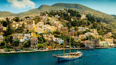 Serene Vibrant Wallpaper Abstract Wallpaper 4K 1920x1080 Hd, Desktop, Wallpaper, Of, A, Vibrant, Man-made, Coastal, Town, Colorful, Houses, Climbing, Gray, Pink, Ultrawide, Full HD