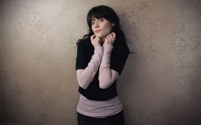 Celebrity Zooey Deschanel Abstract Wallpaper 4K 1680x1050 Celebrity, Zooey, Deschanel, Hd, Desktop, Wallpaper, Background, Gray, Ultrawide
