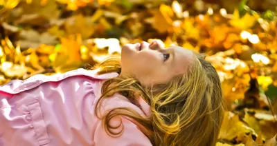 Misty Photography Wallpaper Nature Wallpaper 4K 2048x1087 Hd, Photography, Of, A, Child, Lying, On, Autumn, Leaves, Captured, Warm, Golden, White, Yellow, Gray, Ultrawide, Full HD
