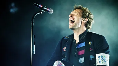 Dynamic Passionate Coldplay Performance Lead Abstract Wallpaper 4K 1920x1080 A, Dynamic, Hd, Wallpaper, Featuring, Passionate, Coldplay, Performance, Showcasing, Lead, Singer, Singing, Gray, Ultrawide, Full HD