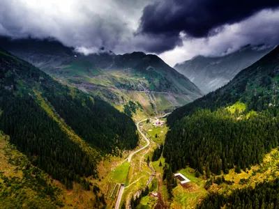 Bold General Wallpaper Abstract Wallpaper 4K 3992x2992 Wallpaper, General, 3992x2992, White, Gray, Landscape, 4k
