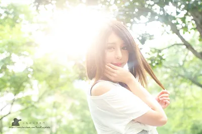 Smile Sunshine Taiwanese Asian Model Abstract Wallpaper 4K 5616x3744 Smile, Sunshine, Taiwanese, Asian, Model, Julie, Chang, Woman, Zhang, Jun, Desktop, White, Landscape, 4K