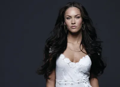 Celebrity Megan Fox Long Animals Wallpaper 4K 1920x1388 Hd, Pc, Desktop, Wallpaper, Featuring, Celebrity, Megan, Fox, Long, Dark, Hair, Wearing, White, Landscape, Full HD